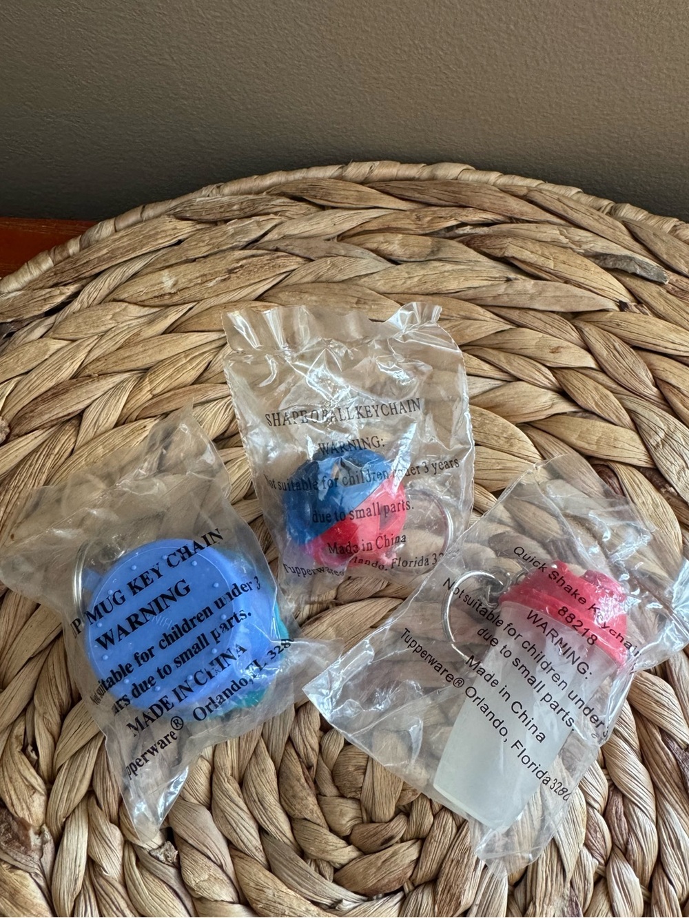 3 Sealed Vintage Tupperware Mini Keychains - Mini Kitchen